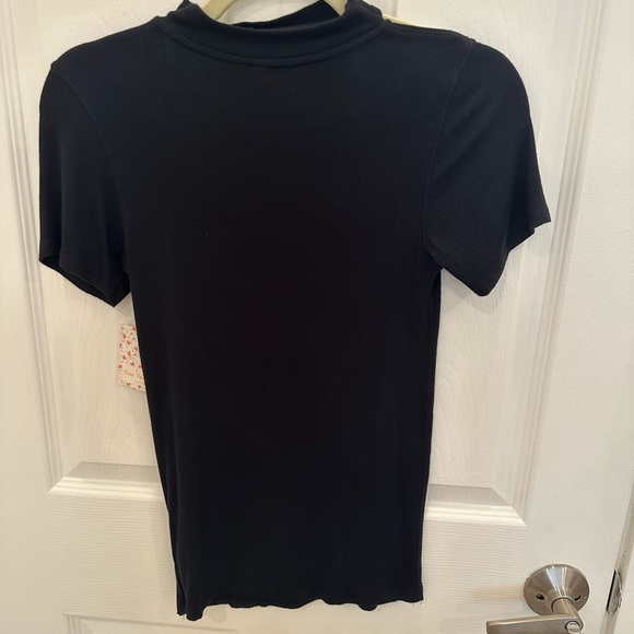 NEW We Are the Free Black Choker Top - Picture 3 of 6